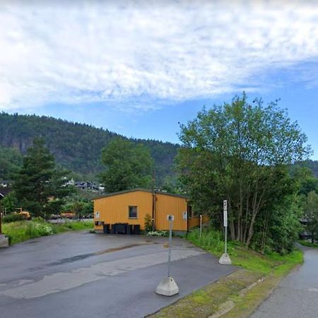 Hvalstad Hostel アスケー エクステリア 写真